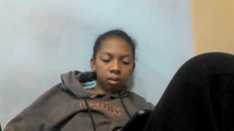 sarah146341 online show from May 14, 5:16 am