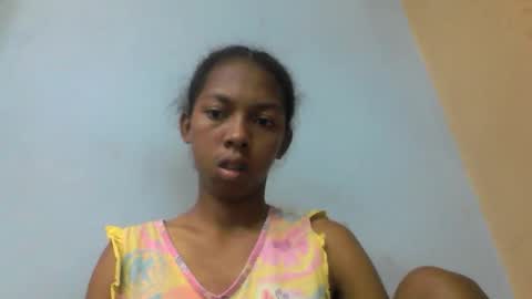 sarah146341 online show from April 14, 11:13 am