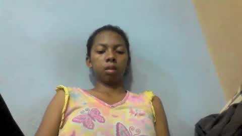 sarah146341 online show from May 11, 6:38 pm