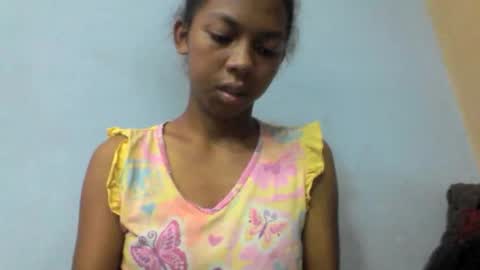 sarah146341 online show from March 29, 8:38 am