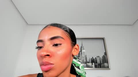 sarah_ashbourne online show from November 22, 11:02 pm