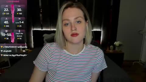 Snapshot of sarah_soul chatting on February 26, 7:12 am Sarah online show from February 26, 7:12 am