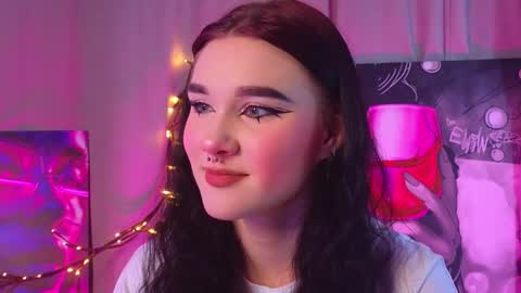 Sarah  online show from December 19, 11:22 pm