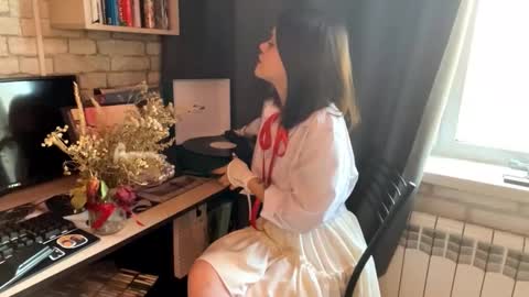 Sarah online show from March 15, 11:52 pm