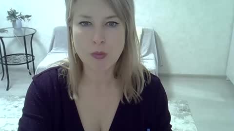 sarahphelps online show from February 23, 8:22 pm