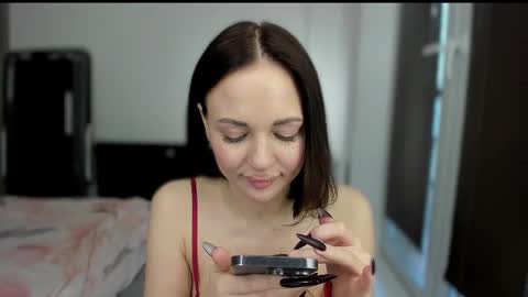 sarahphyllis online show from March 1, 3:53 am