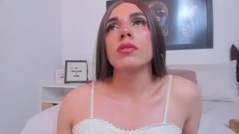 charly online show from July 18, 6:26 am