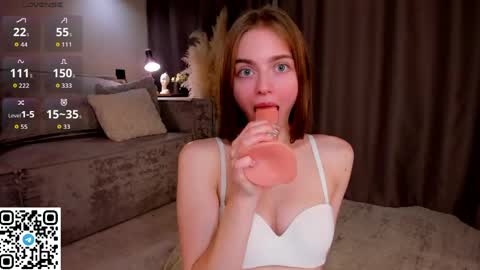 Rosie online show from May 10, 9:10 pm