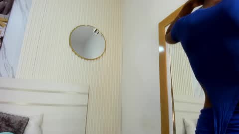 Sara Lewis online show from April 1, 10:38 am