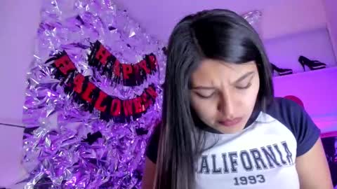 sarastonesx online show from October 25, 8:02 am