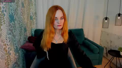 Sara online show from November 16, 1:24 pm