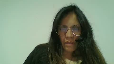 Snapshot of sarenis chatting on October 10, 3:12 am Sarenis online show from October 10, 3:12 am