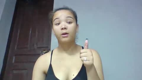 sarhon917962 online show from May 21, 3:29 pm