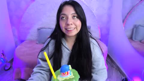 Sara online show from February 4, 7:01 am