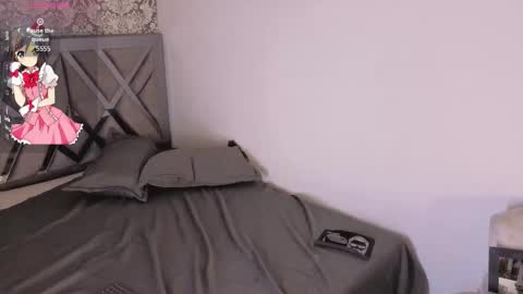 sarah online show from November 30, 9:33 pm