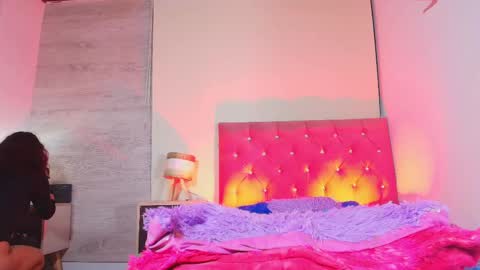 Sary  online show from May 9, 2:50 am
