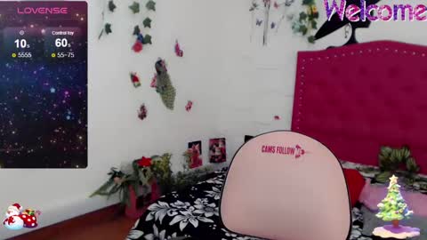 Sasha Mercedez online show from December 4, 2:31 pm