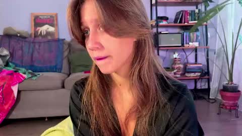 Alexandra Sasha in short online show from September 11, 6:36 am