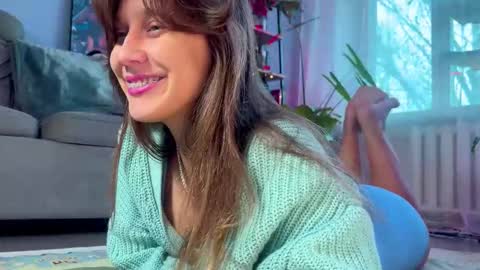 Alexandra Sasha in short online show from March 20, 6:51 am