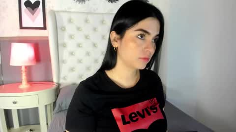 Snapshot of sasha_sims chatting on September 23, 11:48 am Camila online show from September 23, 11:48 am