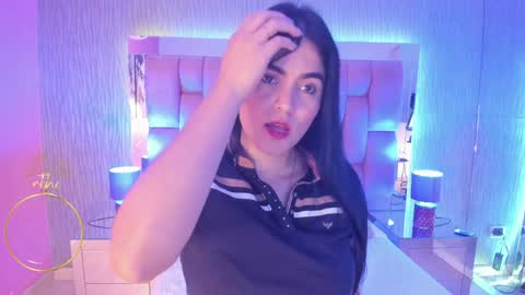 Snapshot of sasha_sims chatting on January 29, 11:30 am Camila online show from January 29, 11:30 am