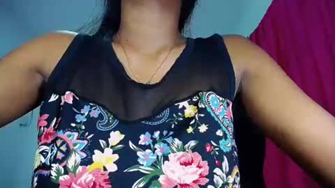 Snapshot of sashabreck1 chatting on January 15, 4:36 am sashabreck1 online show from January 15, 4:36 am