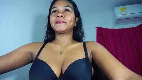 sashabreck1 online show from November 28, 3:36 am