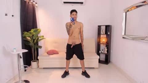 Amber - Megan - Alex - Elias online show from March 2, 7:09 pm