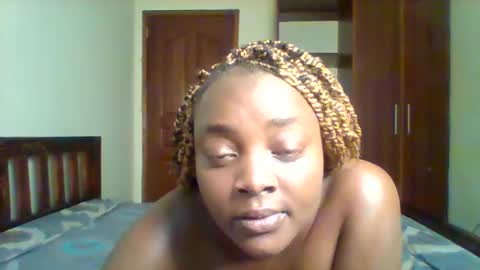 sassyassy_ online show from May 25, 5:46 am