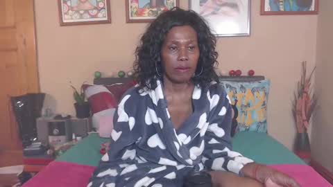 SassynBooty4u online show from May 11, 5:54 pm