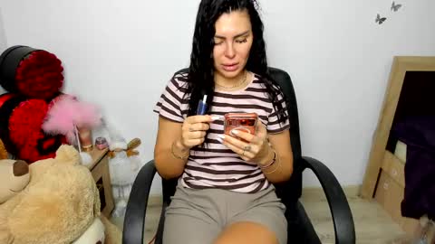 sassytiff online show from May 4, 10:55 am
