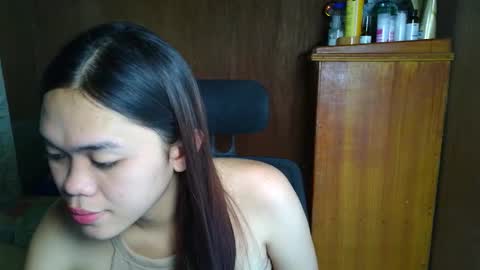 saszzyyumiie online show from December 14, 3:13 am