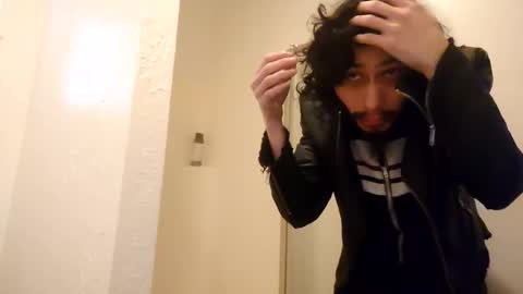 pinkWineboy online show from December 25, 4:22 pm