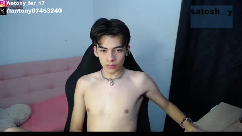 Snapshot of satosh_y chatting on February 9, 5:50 am satosh_y online show from February 9, 5:50 am