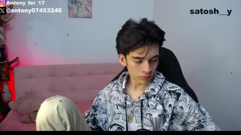 Snapshot of satosh_y chatting on February 5, 6:45 am satosh_y online show from February 5, 6:45 am
