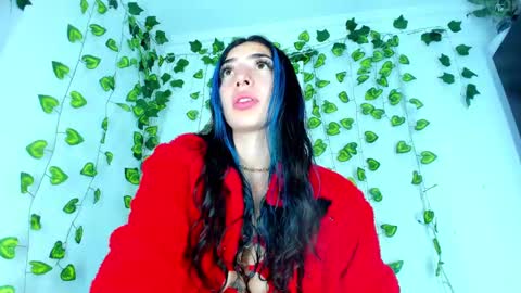 Snapshot of saturno_stone chatting on December 3, 6:43 am Saturnooo online show from December 3, 6:43 am