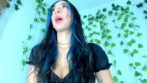 Snapshot of saturno_stone chatting on December 5, 3:53 am Saturnooo online show from December 5, 3:53 am