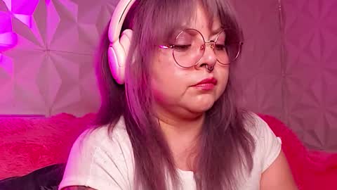 Gina George online show from October 26, 1:28 am