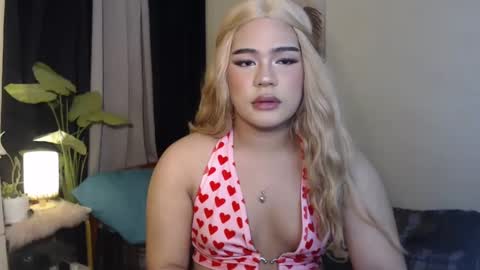 Snapshot of saucey_rhed chatting on February 6, 9:22 am RHED online show from February 6, 9:22 am