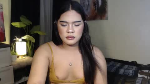 Snapshot of saucey_rhed chatting on January 23, 9:39 am RHED online show from January 23, 9:39 am