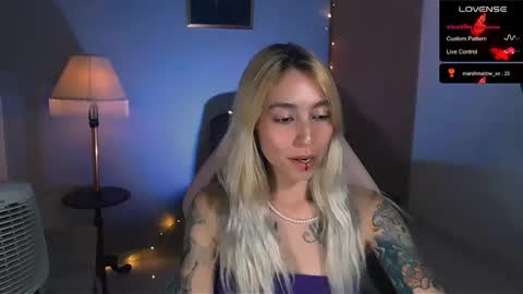 I AM JENN  online show from February 2, 4:48 am