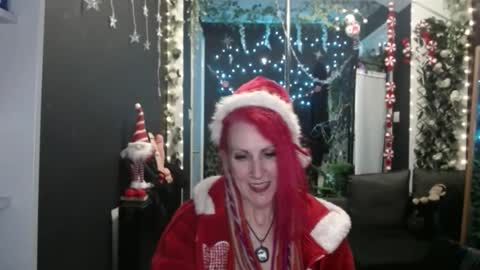 SaucySky online show from December 14, 10:16 pm