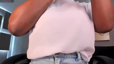 S a v a n n a h  online show from November 6, 1:03 pm