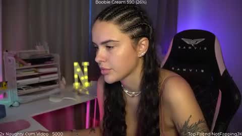 Naomi online show from July 8, 6:55 pm