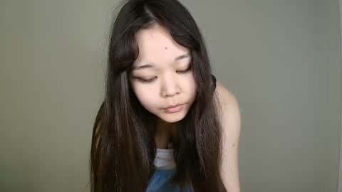 Saya online show from April 9, 2:23 pm