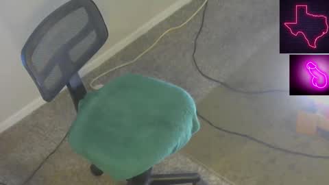 Cait or Caitlin online show from January 7, 7:46 am