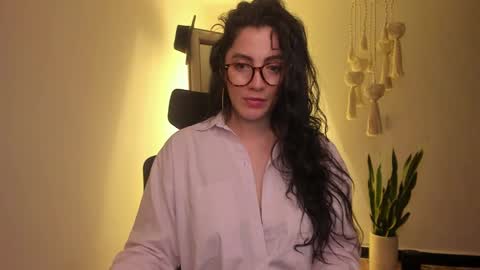 Snapshot of scalertt__steel_ chatting on February 27, 1:17 pm Venus online show from February 27, 1:17 pm
