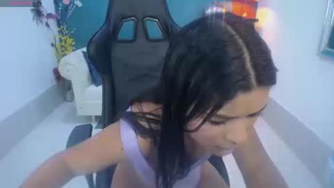 Marie  online show from January 9, 1:00 am