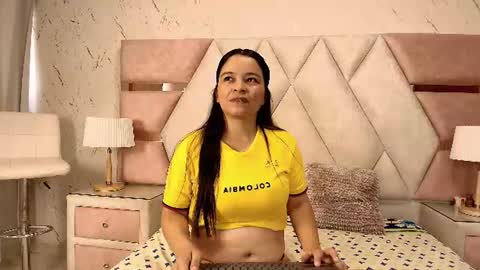scarlat_rose online show from June 17, 5:29 pm