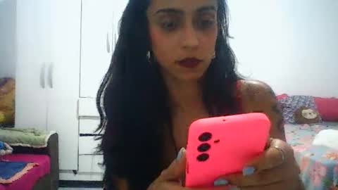 scarlet reed online show from January 8, 11:10 pm